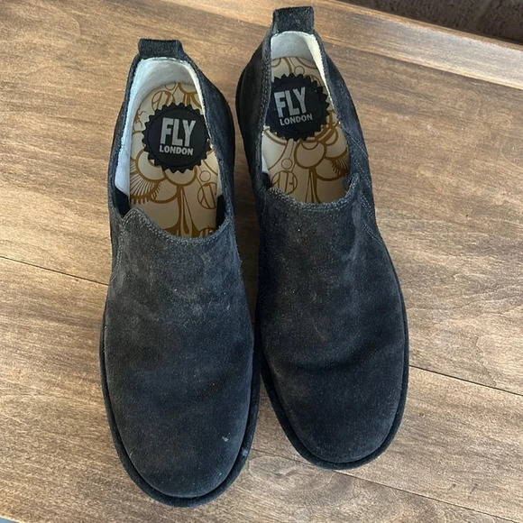 Fly London Black Suede Low-Ankle Slip-on Bootie Size 39 - Picture 7 of 11